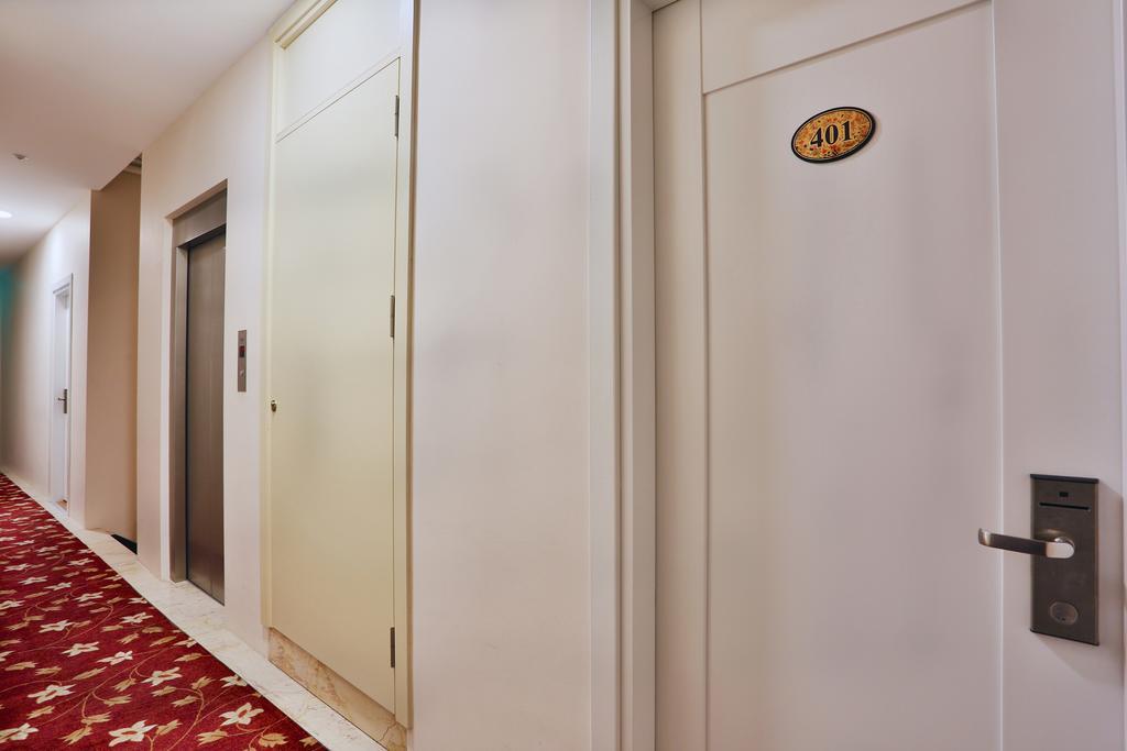 Taxim Hg Hotel Istanboel